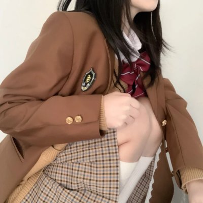 七位女俘虏